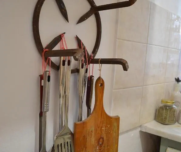 Casa Di Mama Valanio