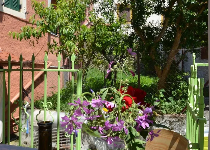 Casa Di Mama Valanio